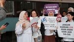 Momen Unjuk Rasa Ortu Siswa BIM Persiapan S1 LN Angkatan 4, Minta Kejelasan Kemdikti
