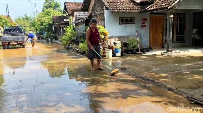 Kondisi banjir di Desa Gadingrejo Kecamatan Juwana, Pati, Rabu (19/2/2025).