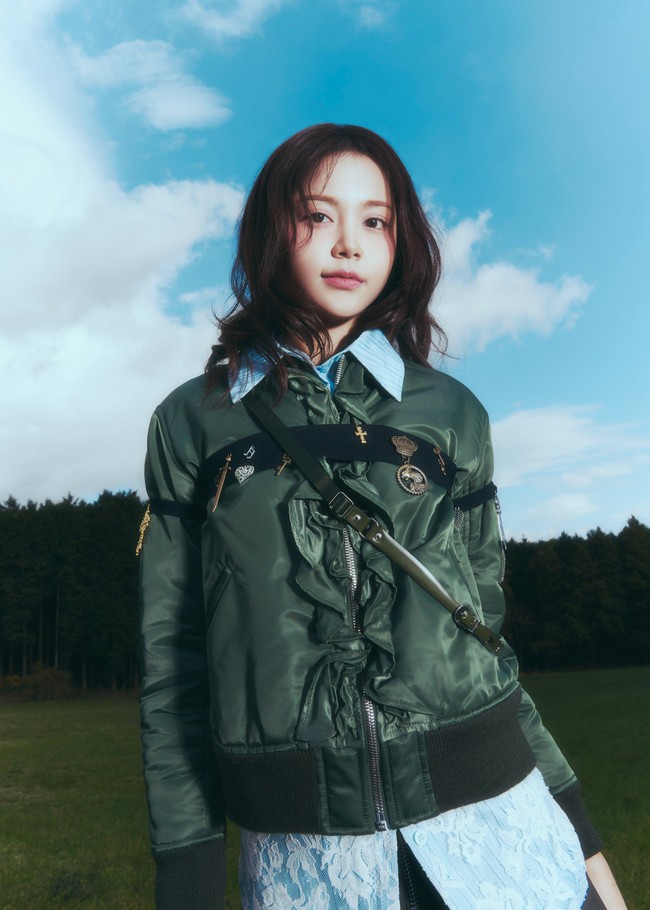 Carmen Hearts2Hearts mencuri perhatian usai debut di daftar 100 Wanita Tercantik Dunia 2025 versi TC Candler, menempati posisi ke-48. Foto: dok. Twitter @Hearts2Hearts