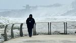 Cuaca Dingin Ekstrem Bikin Sungai Niagara Membeku