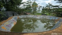Arena skate park dipenuhi air.