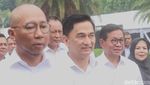 Gladi Bersih, Kepala Daerah Terpilih Hujan-hujanan di Monas