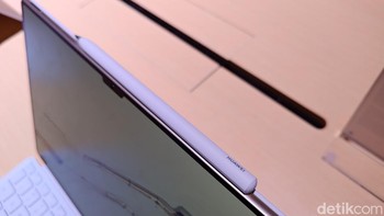Disampaikan kalau tablet terbaru dari Huawei ini memiliki kemampuan profesional setara PC. Foto: (Panji Saputro/detikINET).