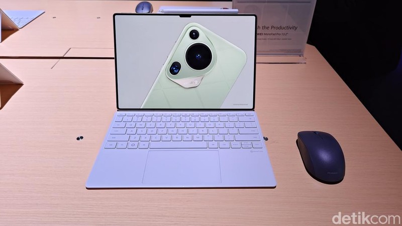 Huawei MatePad Pro 13.2 2025 resmi meluncur. Begini penampakannya, yang memiliki tampilan imersif dan peforma falgship.