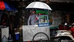 Keluh Kesah Pedagang Kecil di Pasar Warakas Tanjung Priok