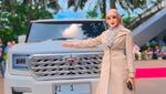 Keseruan Mulan Jameela Makan Bareng Sahabat dan Teman Kajian