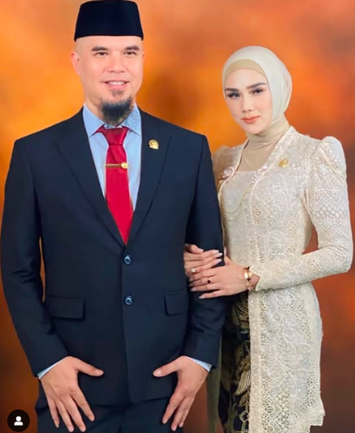 Keseruan Mulan Jameela Makan Bareng Sahabat dan Teman Kajian
