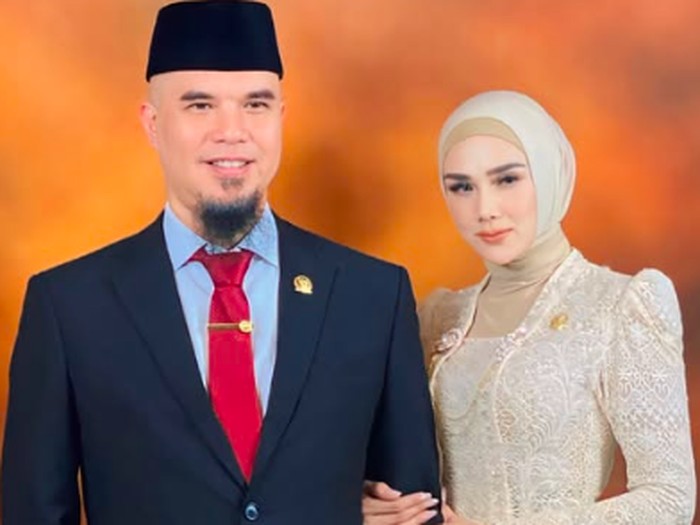 Keseruan Mulan Jameela Makan Bareng Sahabat dan Teman Kajian