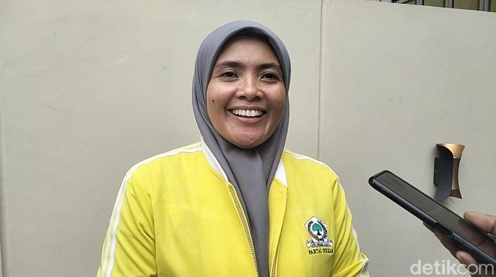 Ketua DPD II Maros Suhartina Bohari.