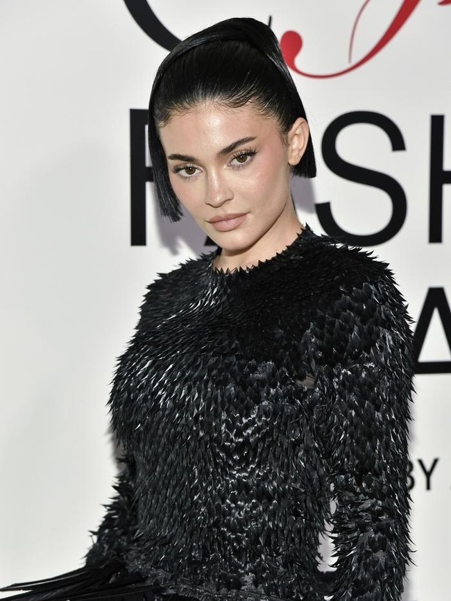 Kylie Jenner Pamer Rumah Mewah Sebelum Nonton Coachella