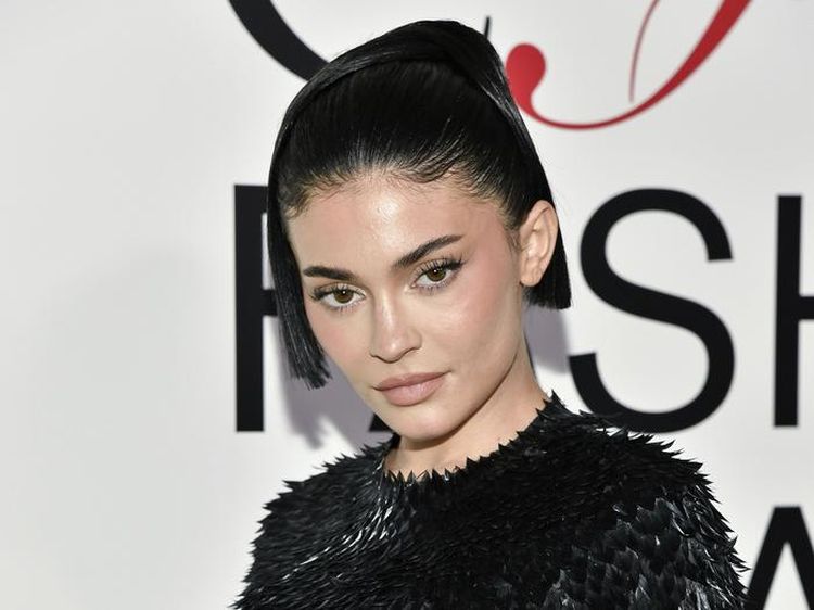 Kylie Jenner Pamer Rumah Mewah Sebelum Nonton Coachella