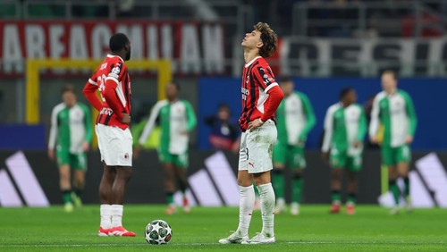 MILAN, ITALY - FEBRUARY 18: Joao Felix of AC Milan looks dejected after Julian Carranza of Feyenoord (obscured) scores his teams first goal during the UEFA Champions League 2024/25 League Knockout Play-off second leg match between AC Milan and Feyenoord at San Siro Stadium on February 18, 2025 in Milan, Italy. (Photo by Alex Pantling - UEFA/UEFA via Getty Images)