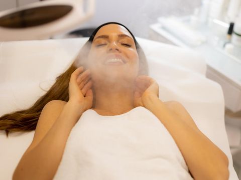 Manfaat Uap Air Panas untuk Wajah