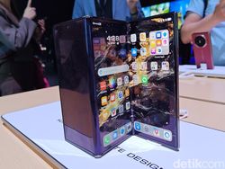 Melihat Huawei Mate XT Ultimate Lebih Dekat, Layar Besar dan Bodi Tipis