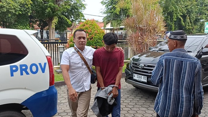 Pelaku pembacokan yang menewaskan pria di Probolinggo saat ditangkap