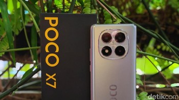 Poco X7 ditenagai chipset MediaTek 7300-Ultra yang diklaim meningkatkan performa ponsel hingga 20% dibandingkan generasi sebelumnya. Foto: Virgina Maulita Putri/detikINET