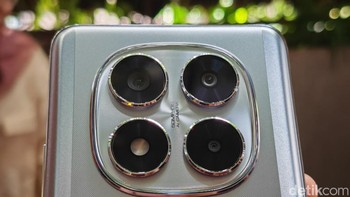Poco X7 dilengkapi tiga kamera belakang dengan kamera utama 50 MP yang dilengkapi OIS. Foto: Virgina Maulita Putri/detikINET