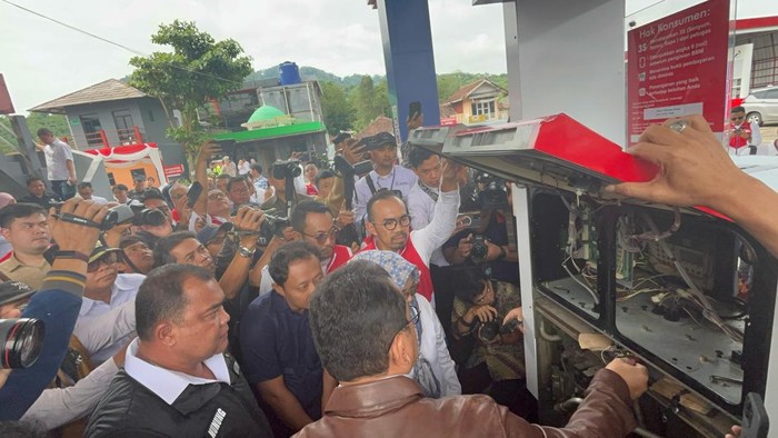 Polisi ungkap SPBU curang di Sukabumi (Rumondang/detikcom)