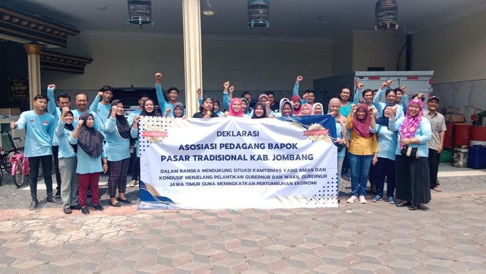 Sekelompok Pedagang-Distributor Sembako di Jombang Serukan Kamtibmas Damak jelang Pelantikan Wakil-Gubernur Jatim