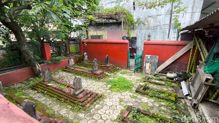 Situs makam Syekh Maulana Maghribi