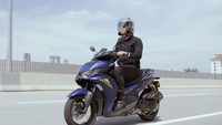 Bobot Nova 160 tercatat 112 kg, dengan tangki bahan bakar 10 liter, dan tinggi jok 778 mm. Pengereman depan dan belakang sudah menganut cakram dengan suspensi depan menggunakan teleskopik, dan sokbreker belakangnya dua dengan tambahan tabung. Foto: Facebook Aveta Motor