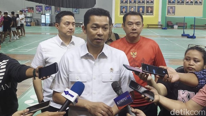 Taufik Hidayat