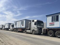 Truk Bantuan Siap Masuk Gaza, Angkut Rumah Sementara-Alat Berat