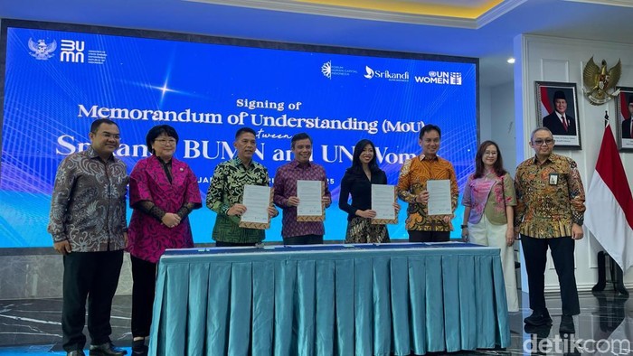 UN Women dengan Badan Usaha Milik Negara (BUMN), yaitu Srikandi BUMN menandatangani Nota Kesepahaman (MoU) dalam hal memperkuat kesetaraan gender dan pemberdayaan perempuan di sektor bisnis.