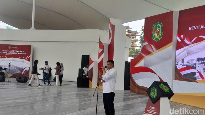 Wali Kota Medan Bobby Nasution meresmikan Lapangan Merdeka Medan (Foto: Nizar Aldi/detikSumut)
