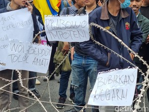 Ada Demo #IndonesiaGelap Besok di DPRD Jatim, Ini 4 Tuntutannya