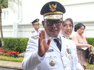 Ikuti Arahan Prabowo, Andra Soni Siapkan Upaya Cegah Harga Pangan Naik