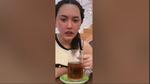 Happy Asmara, Penyanyi Cantik Suka Makan Sate hingga Cheese Fondue