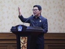 Adi Arnawa, Eks Birokrat di Pucuk Pimpinan Gumi Keris