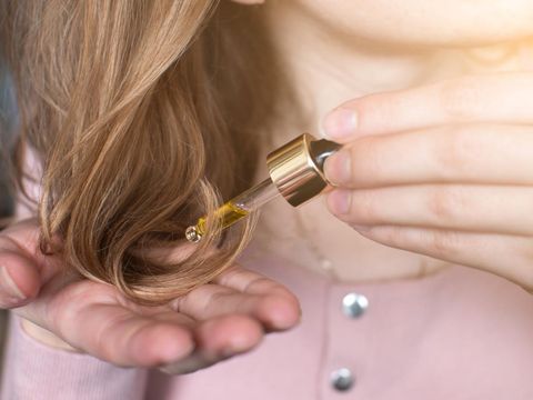 Ilustrasi serum rambut Ilustrasi serum rambut