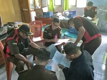 Jaksa Geledah Kantor Dinas PUPR Malaka Terkait Korupsi Proyek Tanki Septik