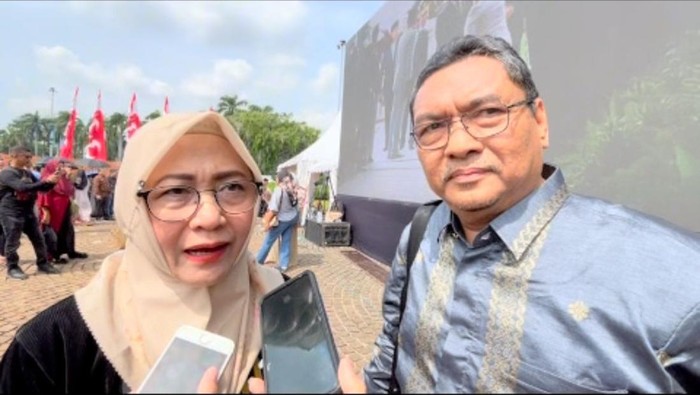 keluarga dan kerabat kepala daerah