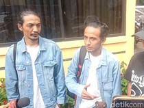 Video: Keluarga Jenguk Vadel Badjideh yang Ditahan di Polres Jaksel
