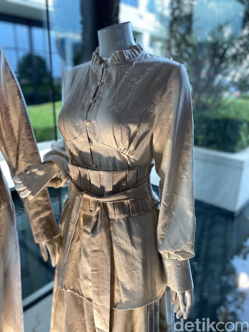 Koleksi Busana Lebaran OE di Hotel Tentrem Koleksi Busana Lebaran OE di Hotel Tentrem