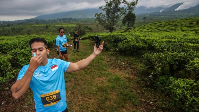 Le Minerale Resmi Jadi Official Mineral Water Cross Country Track Race