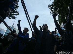 Bukan Cuma Aksi Mahasiswa, #IndonesiaGelap Juga Bergema di X