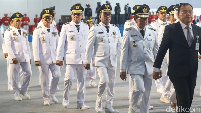 Presiden Prabowo Subianto melantik kepala daerah beserta wakilnya di Istana Negara, Jakarta, Kamis (20/2/2025).