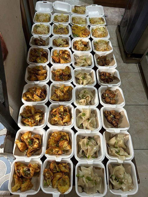 Netizen Betah Main Facebook Karena Bisa Beli Makanan Murah