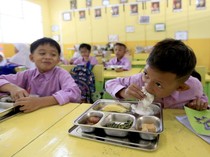 Penerima Makan Bergizi Gratis Masih Jauh dari Target