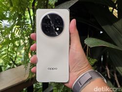 Unboxing Oppo Find N5, HP Layar Lipat Tertipis di Dunia