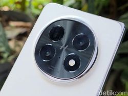 Unboxing Oppo Find N5, HP Layar Lipat Tertipis di Dunia