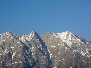 Perlombaan Proyek-proyek Raksasa Picu Murka Himalaya