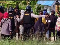 Bentrokan Warga di Sorong Bikin Polisi Jadi Target Serangan Massa