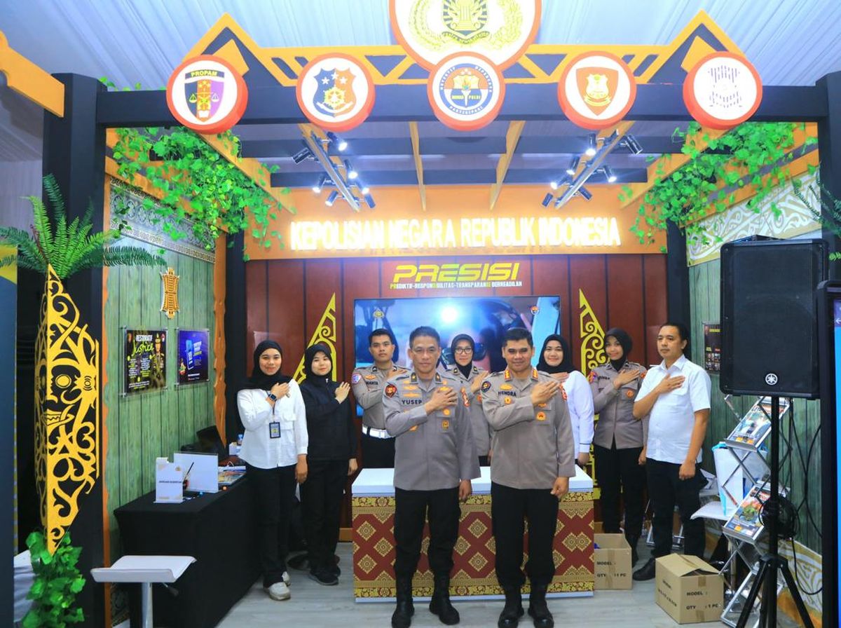 Polri Raih Juara 1 Kategori Booth Terfavorit di Pameran 'Kampung Hukum' MA