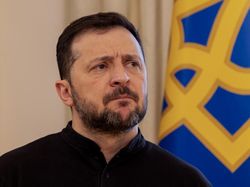 Konpers soal Gencatan Senjata oleh Zelensky-Utusan Trump Batal