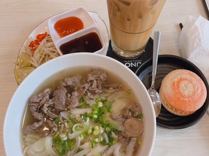 5 Tempat Makan di Pasar Minggu yang Punya Menu Beragam
